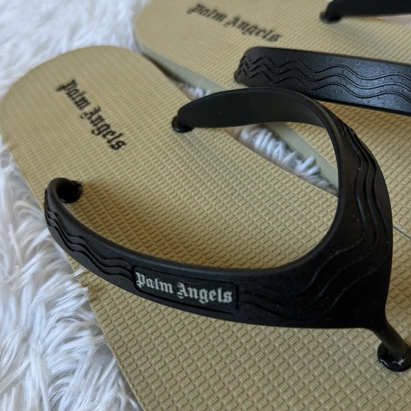 PALM ANGELS
Flip flops - Picture 3 of 9